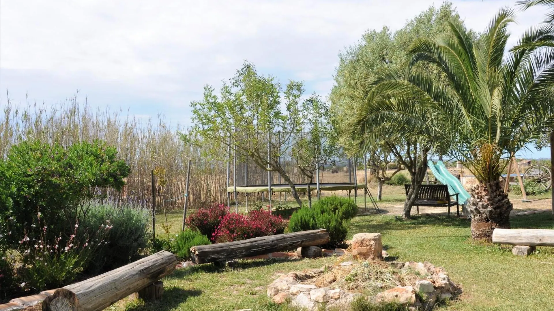 Agroturismo Finca Sant Blai Campos  Spain